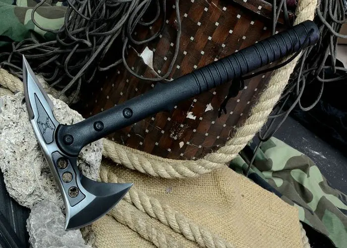 

TRSKT Tactical axe High Quality Tomahawk Outdoor Hunting Camping Axe Fire Axes Tool Mountain-cutting Hatchet Dropshipping