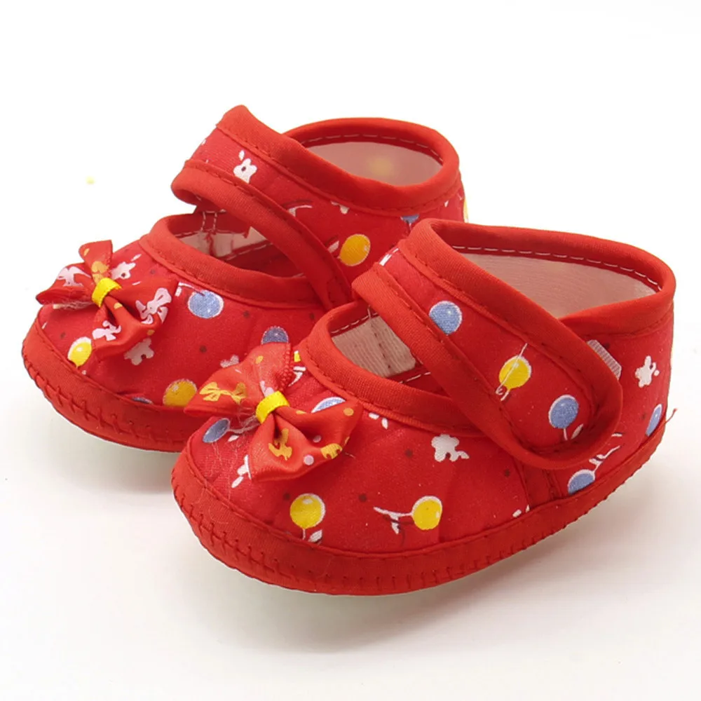 Детская обувь для младенцев; обувь для девочек в горошек с кружевом и мягкой подошвой; Теплая Повседневная обувь на плоской подошве для новорожденных; нескользящая подошва для первых шагов; BTTF - Цвет: D