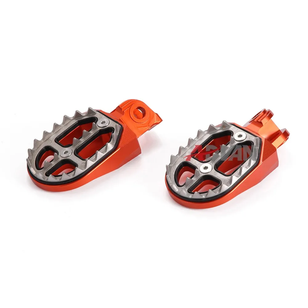 

CNC Wide Fat Foot Pegs Footrests For KTM LC4 Adv 625 640 690 950 990