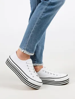 

Sneakers flat with Platform