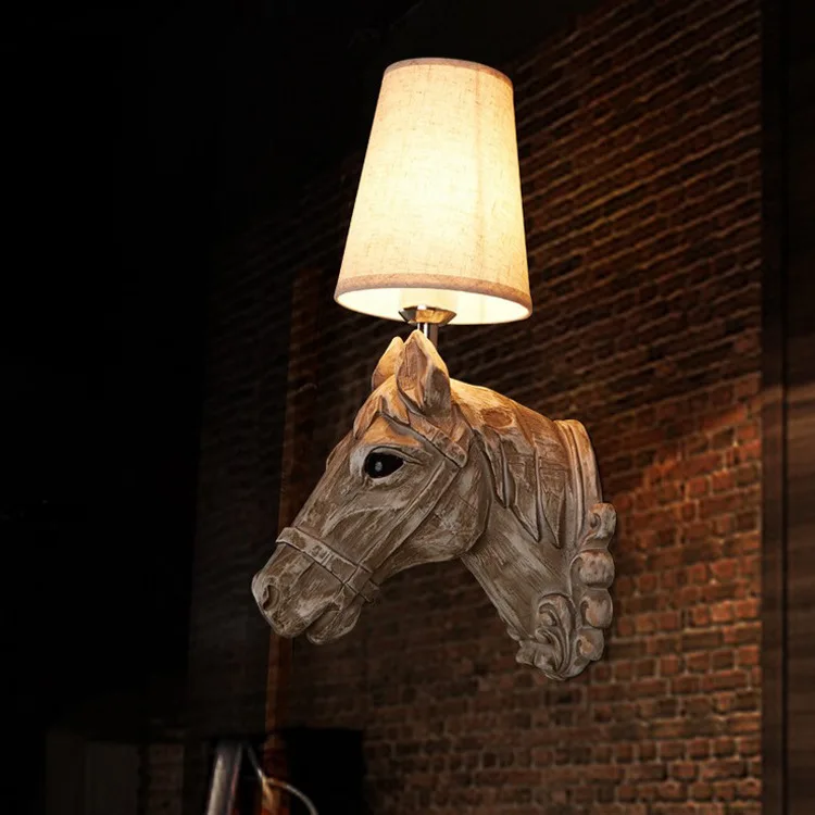

Retro Resin Horse Head Wall Lamp for Bar Restaurant Leisure Bar Room Bedside Decoration Vintage Animal Statue Wall Lamp