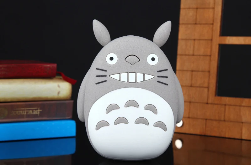البنوك والكهرباء 8800 مللي أمبير بطارية خارجية محمولة LED Totoro الطاقة البنك الكرتون العالمي حالة شاحن ل iPhone8 X ل Xiaomi