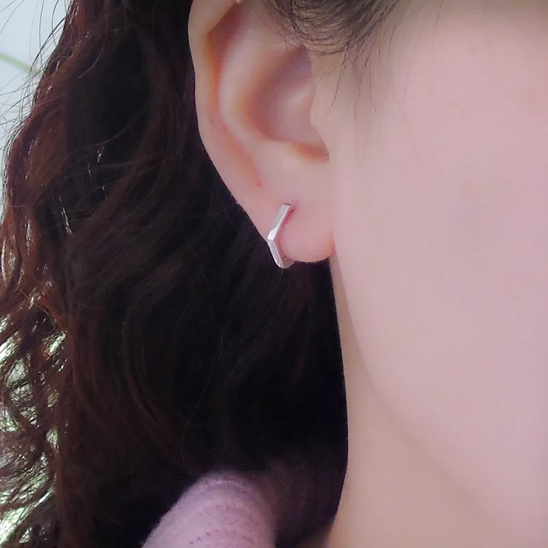 

New s925 Silver Angular Ear Buckle Wild Ear Ring Silver Ear Buckle Internal diameter 5 mm and 8 mm