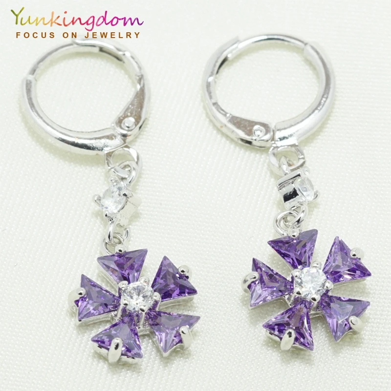 

Yunkingdom Geometric Triangle Drop Earrings for Women Silver Color Fashion Jewelry Dangle Earrings