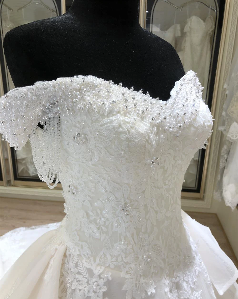 wedding dress 2019