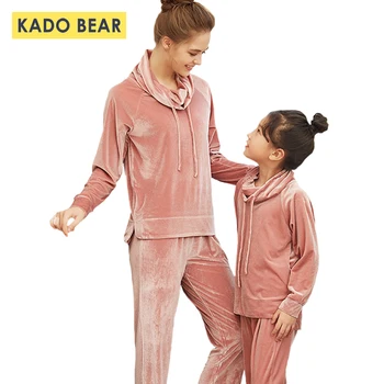 

Girl Velvet Pajamas Set Kids Sleepwear Family Look Matching Mom Mother Daughter Pyjamas Children Clothing Winter Outfits Clothes