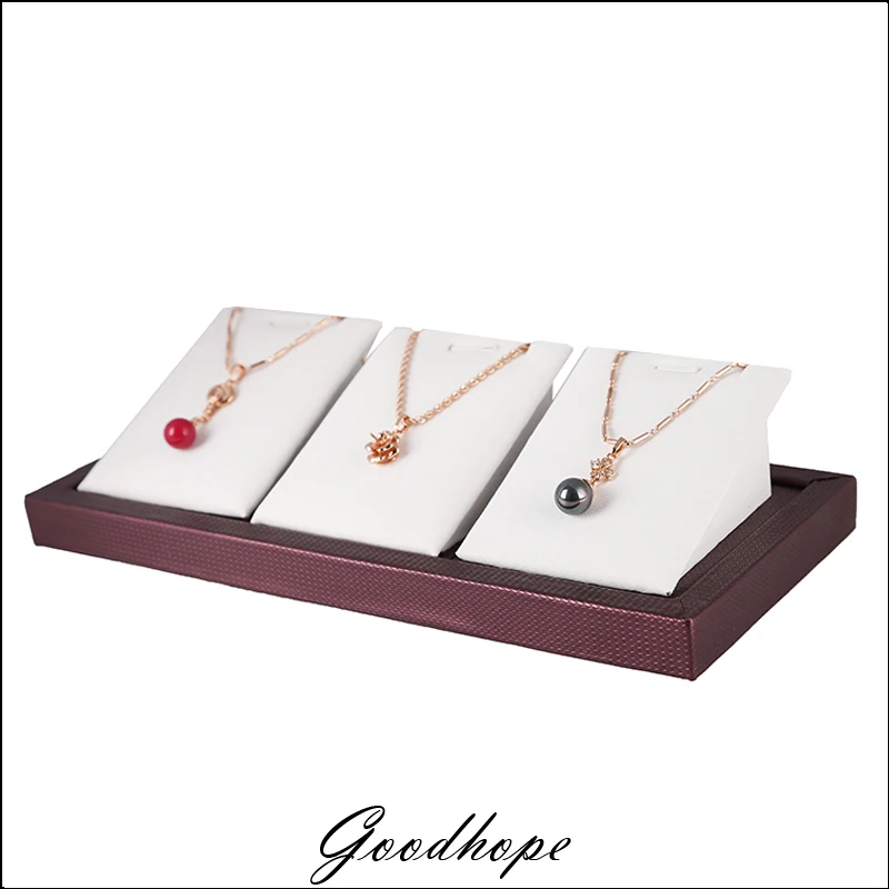 2015 Newest Brown and White Faux Leather Wooden Jewelry Necklace