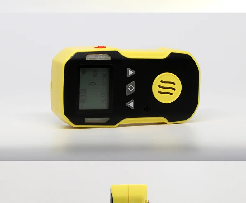 4459912438_1915447032