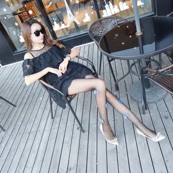 

Elegant Floral Tights Women Sexy Sweet Solid Hand-made Embroidery Pantyhoses Luxurious Attractive Soft Butterfly Flower Stocking