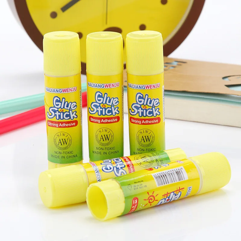 2pcs / lot non toxic Strong adhesion solid glue stick 8.5x1.9cm High