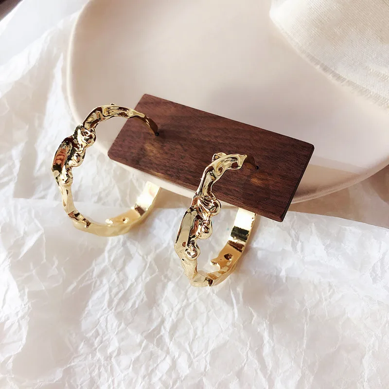

Dominated 2019 Simple Design Vintage Exaggerated Metal Temperament Creative Women Hoop Earrings