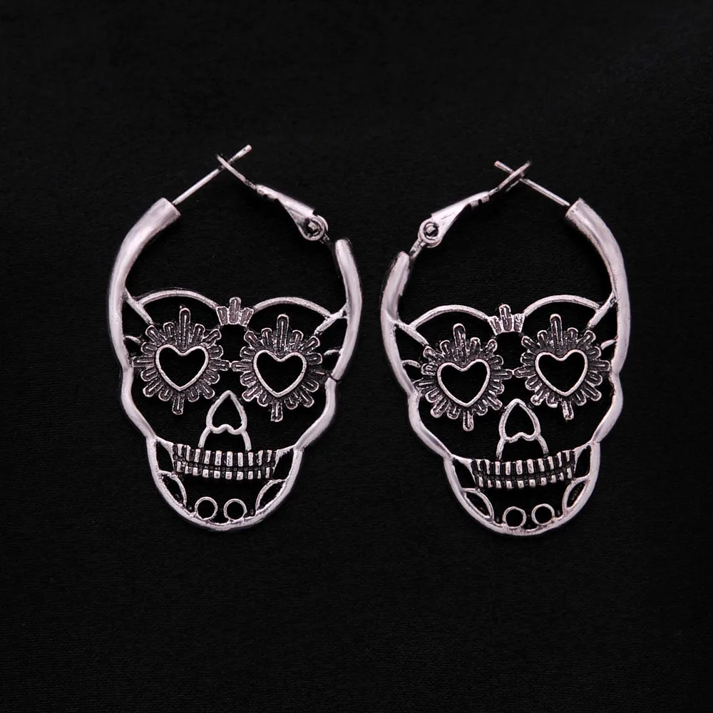 

Vintage Antique Silver Color Love Heart Eyes Skull Hoop Earrings for Women Punk Party Skeleton Jewelry pendientes mujer moda