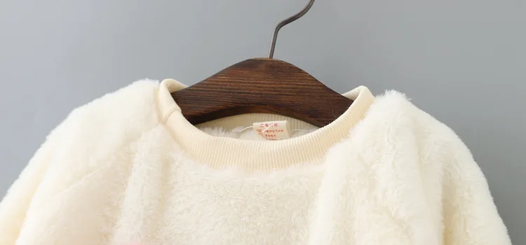 Новинка года; свитер для маленьких девочек; сезон осень-зима Детский свитер с длинными рукавами комплект из корейского шерстяного свитера с круглым вырезом для девочек