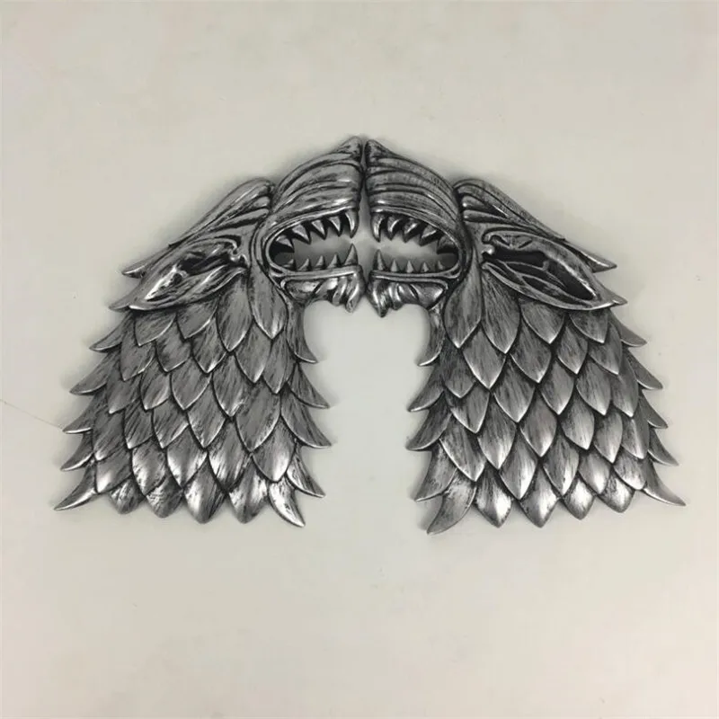 

Movie Game of Thrones House Stark of Winterfell Family Crest Direwolf Model Cosplay Props Resin Collectible
