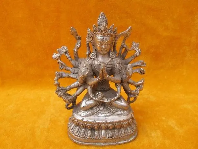 

fast ship Chinese bronze statue Buddha Thousands hands vivid exquisite 10