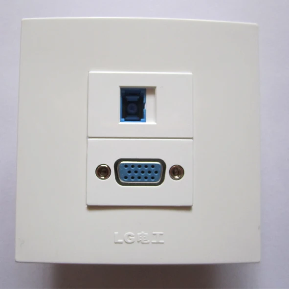 

Universal Using Wall Face Plate Outlet Panel 86mm Socket With PC VGA SC Plugs Free Shipping 1 Piece