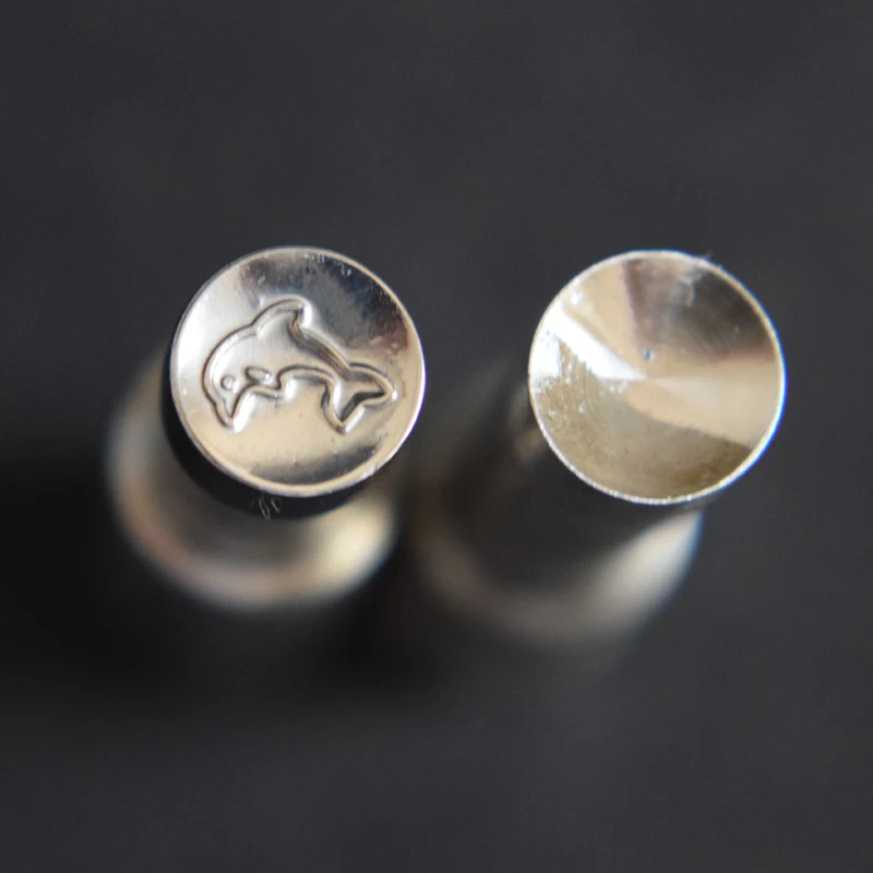 

Dolphin Milk Tablet Die 3D Punch Press Mold Candy Punching Die Custom Logo Calcium Tablet Punch Pill Press Manual Die