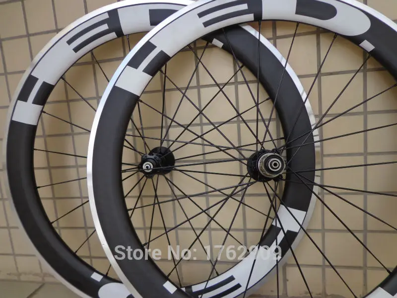 Best 1pair New 700C 60mm clincher rim Road bike matt UD carbon bicycle wheelset with alloy brake surface aero spoke skewers Free ship 1 Best 1pair New 700C 60mm clincher rim Road bike matt UD carbon bicycle wheelset with alloy brake surface aero spoke skewers Free ship 1
