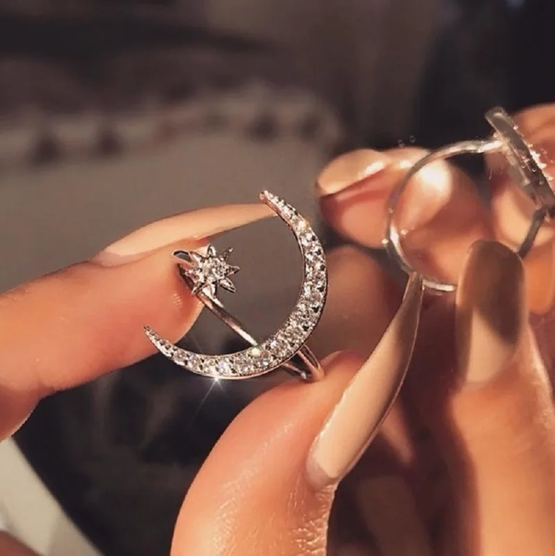 

New Fashion Star Moon Dazzling Open Finger Ring For Women Girls Filled Cute White Crystal Ring Minimalist Jewelry Gifts