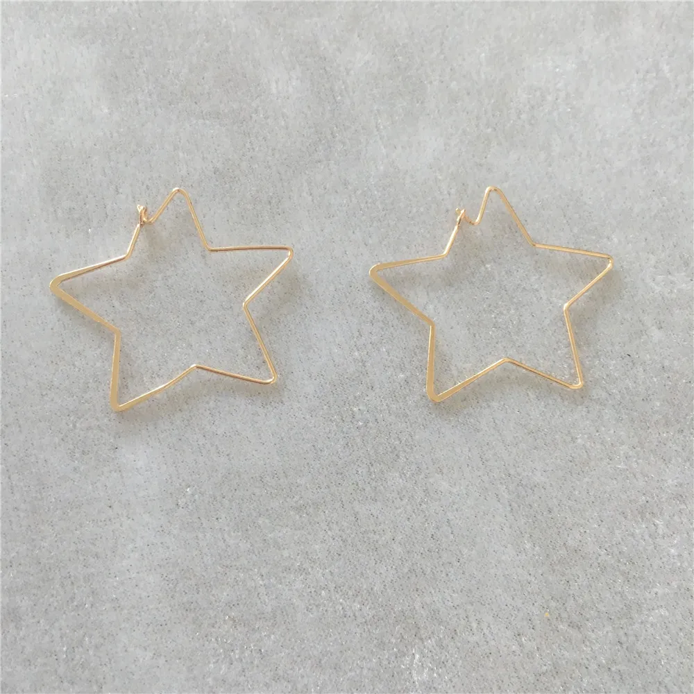 

TRENDY GOLD COLOR PLATING THIN STAR SHAPE HOOP EARRING FOR WOMAN GIRL
