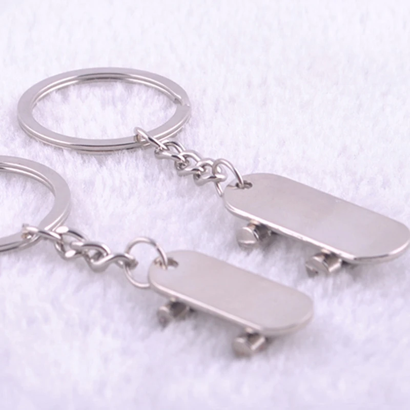 1 Pair High Quality Alloy Smooth skateboard couples Key Ring Love
