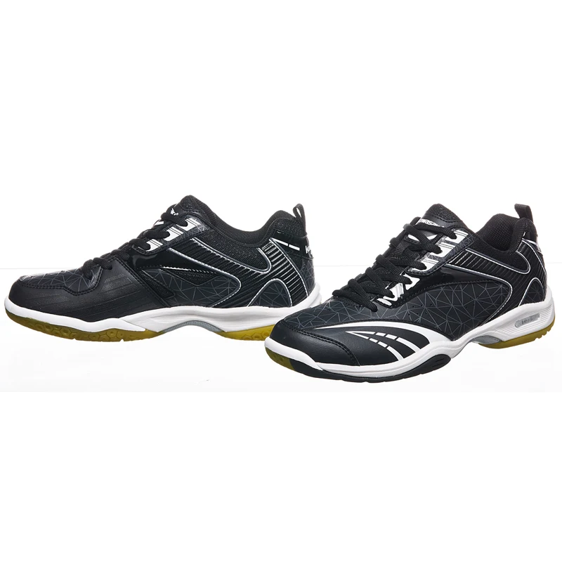 2018 NEW Kawasaki Sneakers Professional Badminton Shoes Indoor Court Sports Shoe Black Anti-Slippery Encapsulated Light K-155