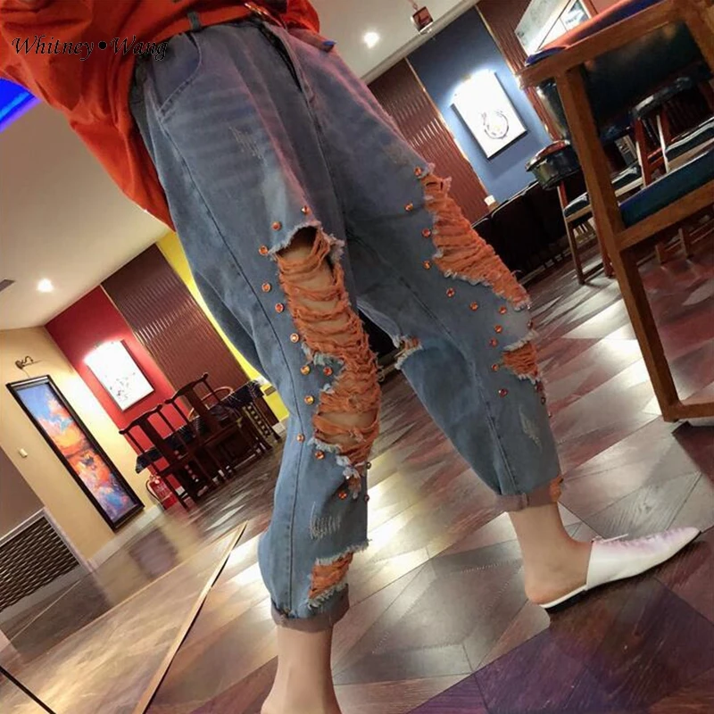 

WHITNEY WANG 2019 Summer Fashion Streetwear Diamonds Beading Colors Contrast Holes Ripped Jeans Women Denim Pants