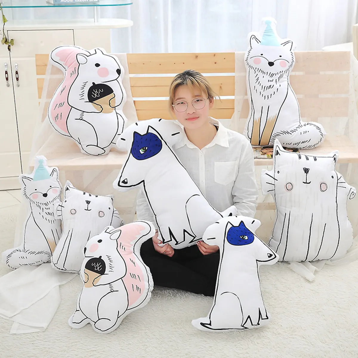 

Ins cute animal fox squirrel cat simulation hand-painted real life pillow home bedroom sofa pillow