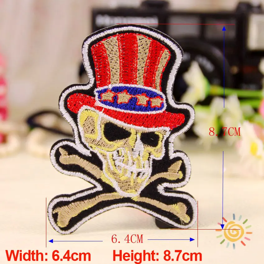 

1PC Patches For Clothing Skull Embroidery 6.4x8.7cm Patches For Apparel Bags DIY Accessories