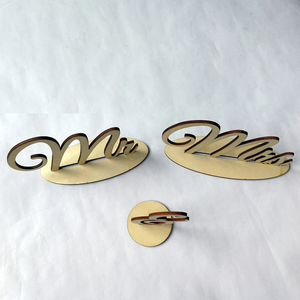 

3PCS Mr & Mrs Letter Standing Up Tableshow Personalized Engagement Decor Romantic Wedding Sign Party Favors Gift