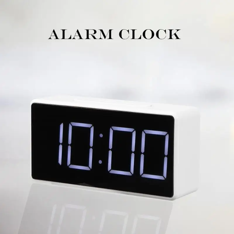 

LED Digital Desk Alarm Clock with USB Timer Calendar Port Snooze Table Clock Electronic Clock Multifunction °C-℉ Thermometer New