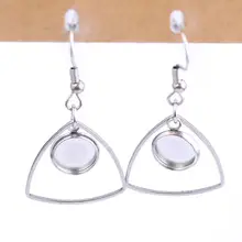 Reidgaller 10 шт. подходит 8 мм кабошоны пустые нержавеющая сталь серьги с подвеской-треугольником базовые настройки, сделай сам, ювелирное изделие ободок крючки