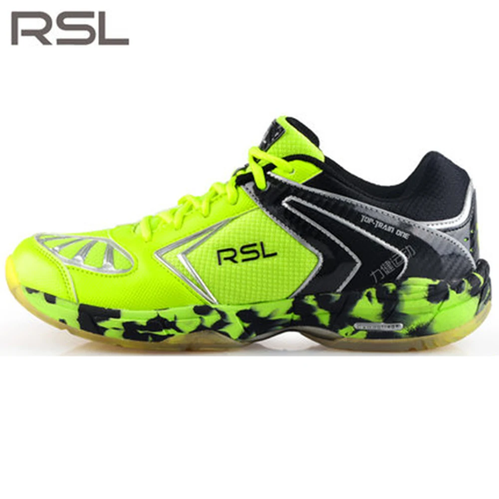 saga sports shoes