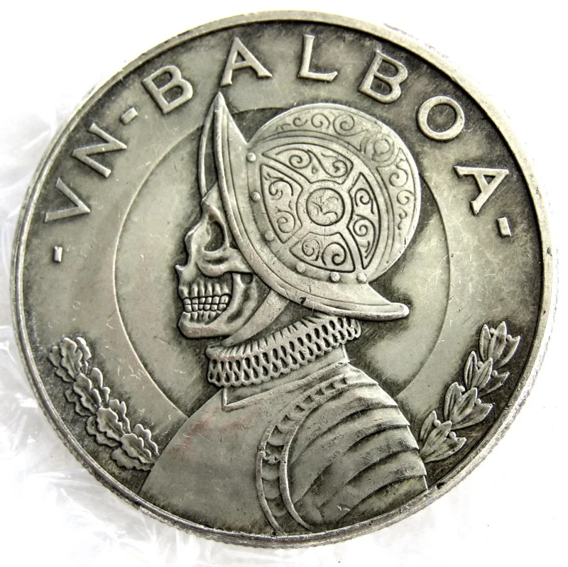 

Hobo Coin 1931 Panama Balboa Silver Foreign skull zombie skeleton hand carved Copy Coins