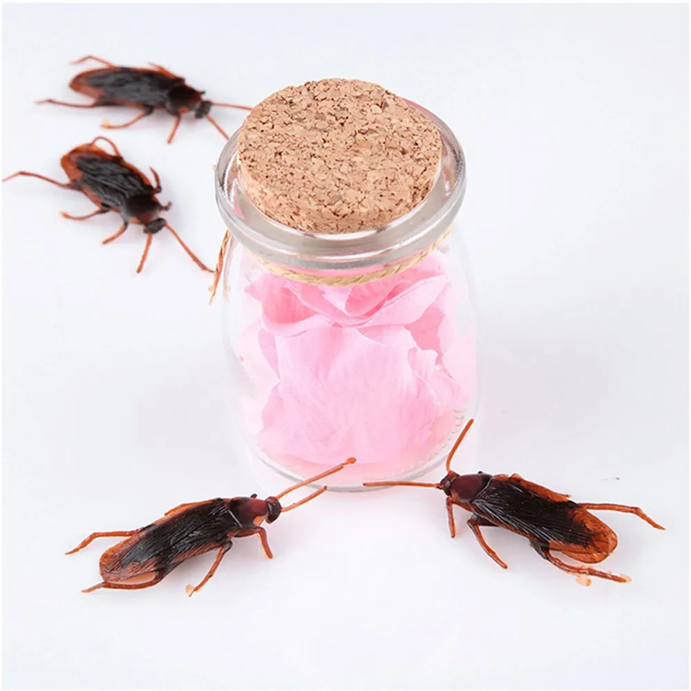 

10pcs Prank Funny Trick Joke Special Lifelike Model Fake Cockroach Roach Toy