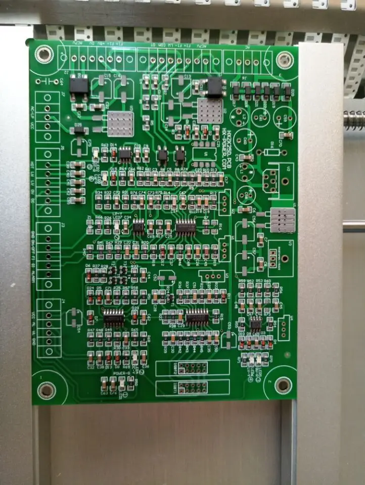 SMT рабочего Палочки и место машина, CHMT36V, 29 шт. питатели, 0402-5050 СОП QFN TQFP