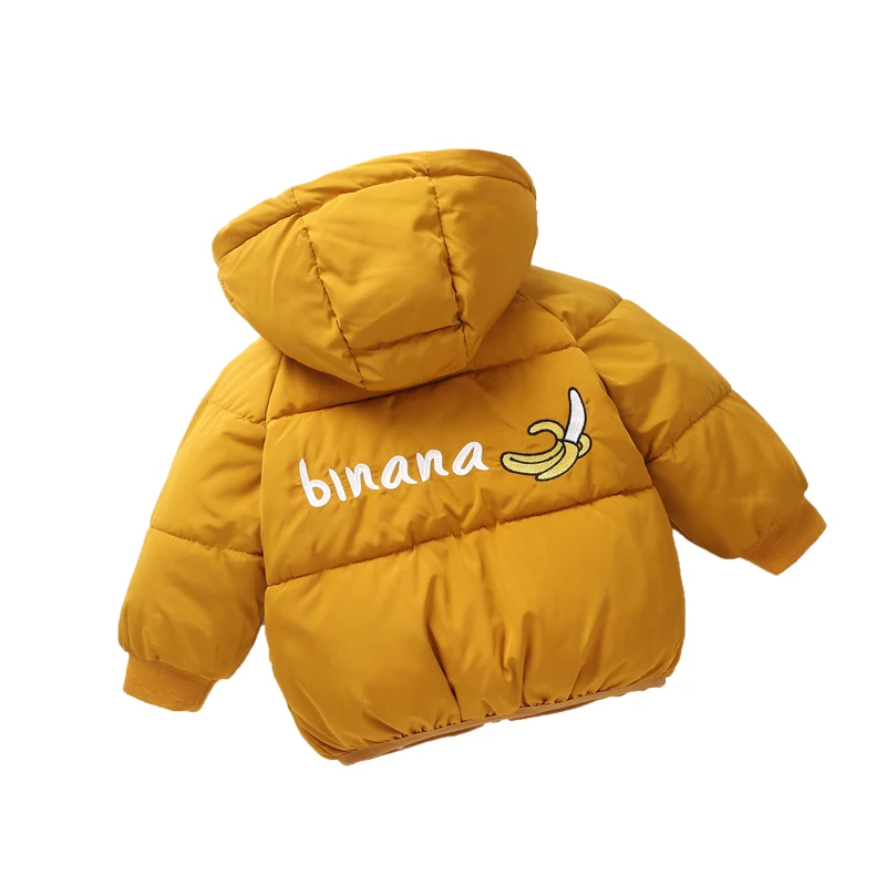 Куртка для маленьких мальчиков и девочек зимняя теплая От 1 до 6 лет верхняя одежда с надписями весеннее пальто с фруктовым принтом детская одежда на хлопчатобумажной подкладке с капюшоном