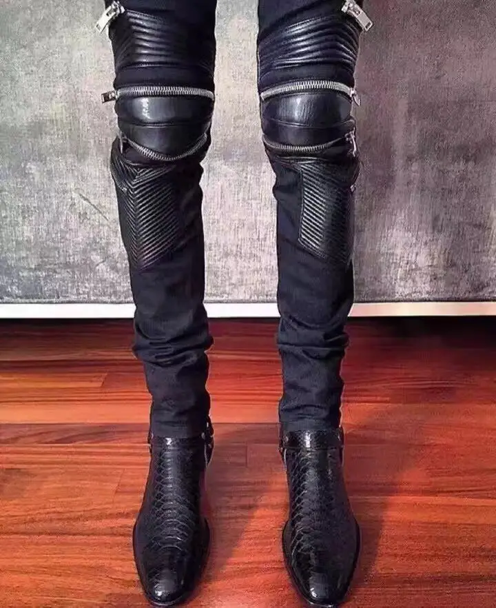 (4)