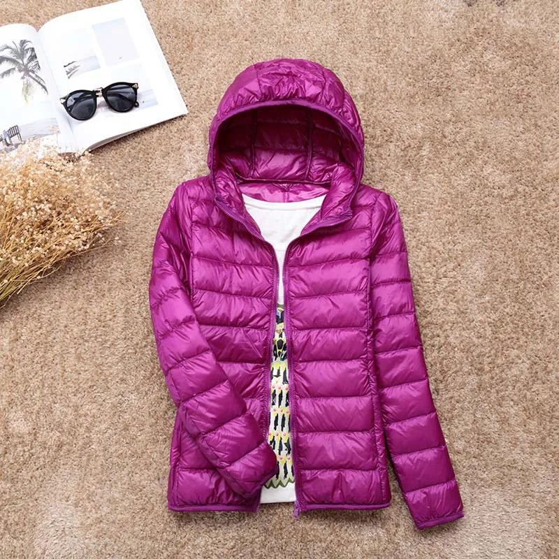 remarkable  2018 New Winter Warm Ultra Light 90% White Duck Down Jacket Women Down Coat With Bag Women Thin Hoo