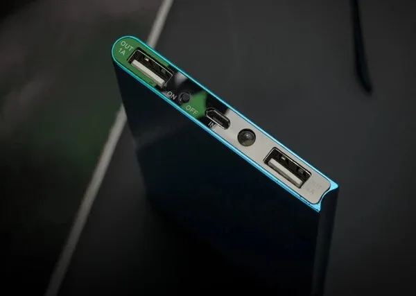 12000mah 10