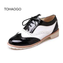Весенние женские туфли-оксфорды черного и белого цвета, большой размер 42, 43 повседневная женская обувь на плоской подошве со шнуровкой, маленький размер 33, 34