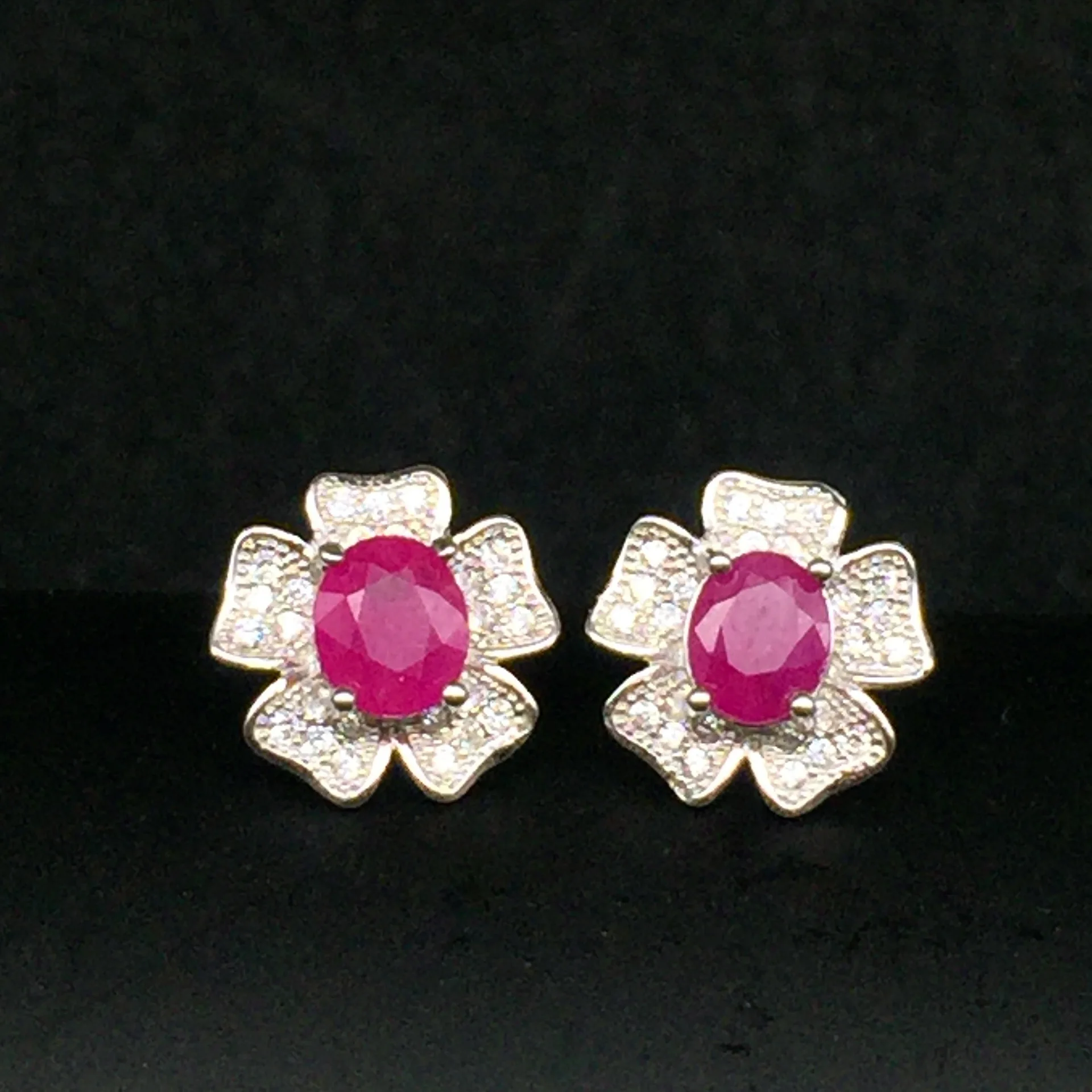 

925 silver inlaid natural , simple generous wholesale one on behalf of