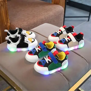 

New Kids Casual Lighted Shoes Girls Glowing Sneakers Children Fashion Shoes With Led Light Baby Girl Lovely Boots Size 21-30