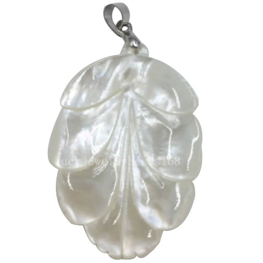

Free Shipping Women Fashion Jewelry 27x38mm Beautiful White Mother of pearl Shell Leaf Pendant Bead C6124