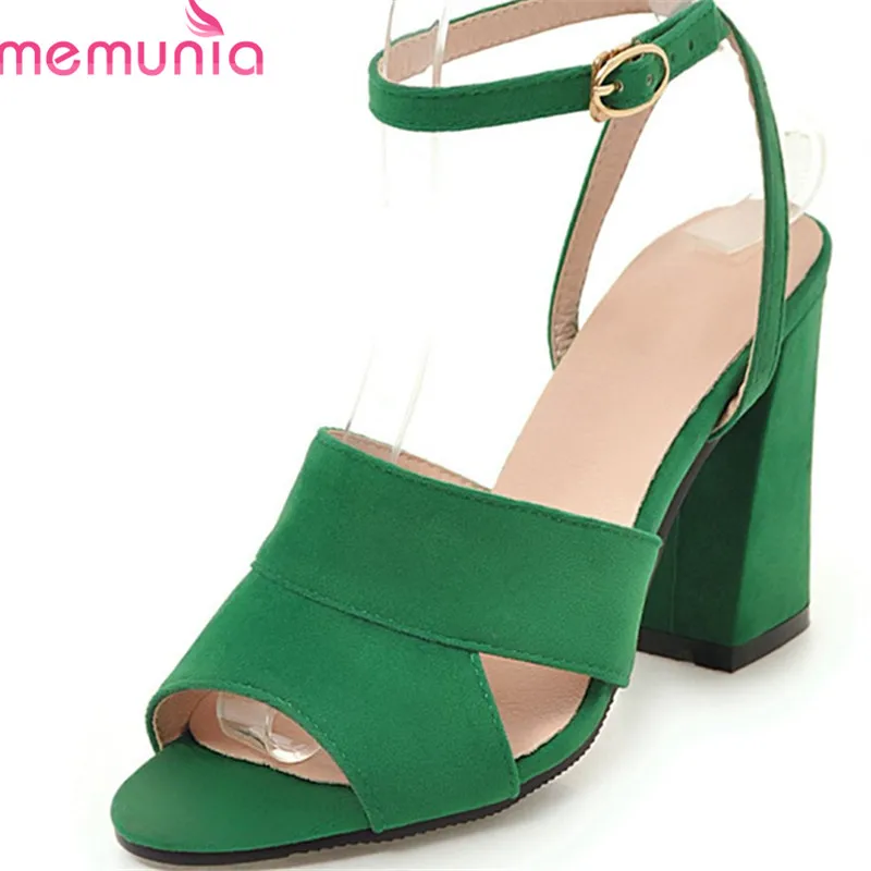

MEMUNIA 2018 new women sandals simple casual shoes top quality flock elegant peep toe buckle comfortable med heels shoes woman