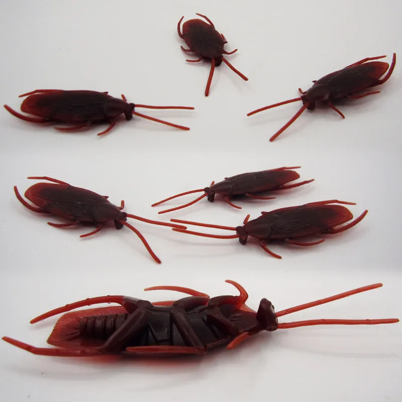 Best Hot Christmas props cheap 100PCS Simulation fake cockroaches whole toy creative novelty Tricky cockroaches mini toys