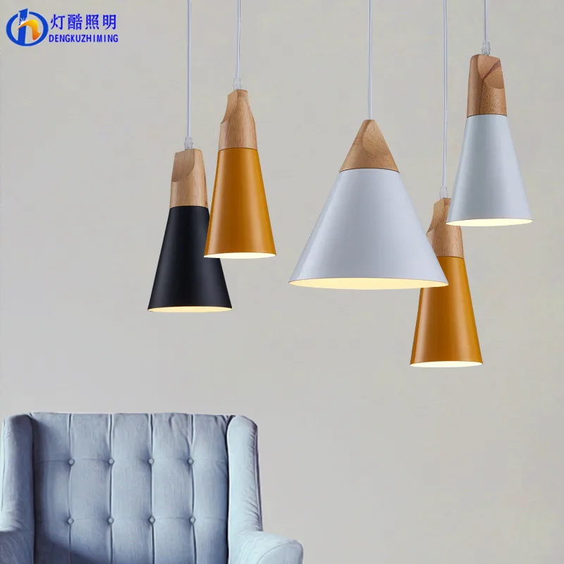 

bar, bedside bedroom, coffee shop, dining room lamp, personality, simple single head solid wood food Chandelier