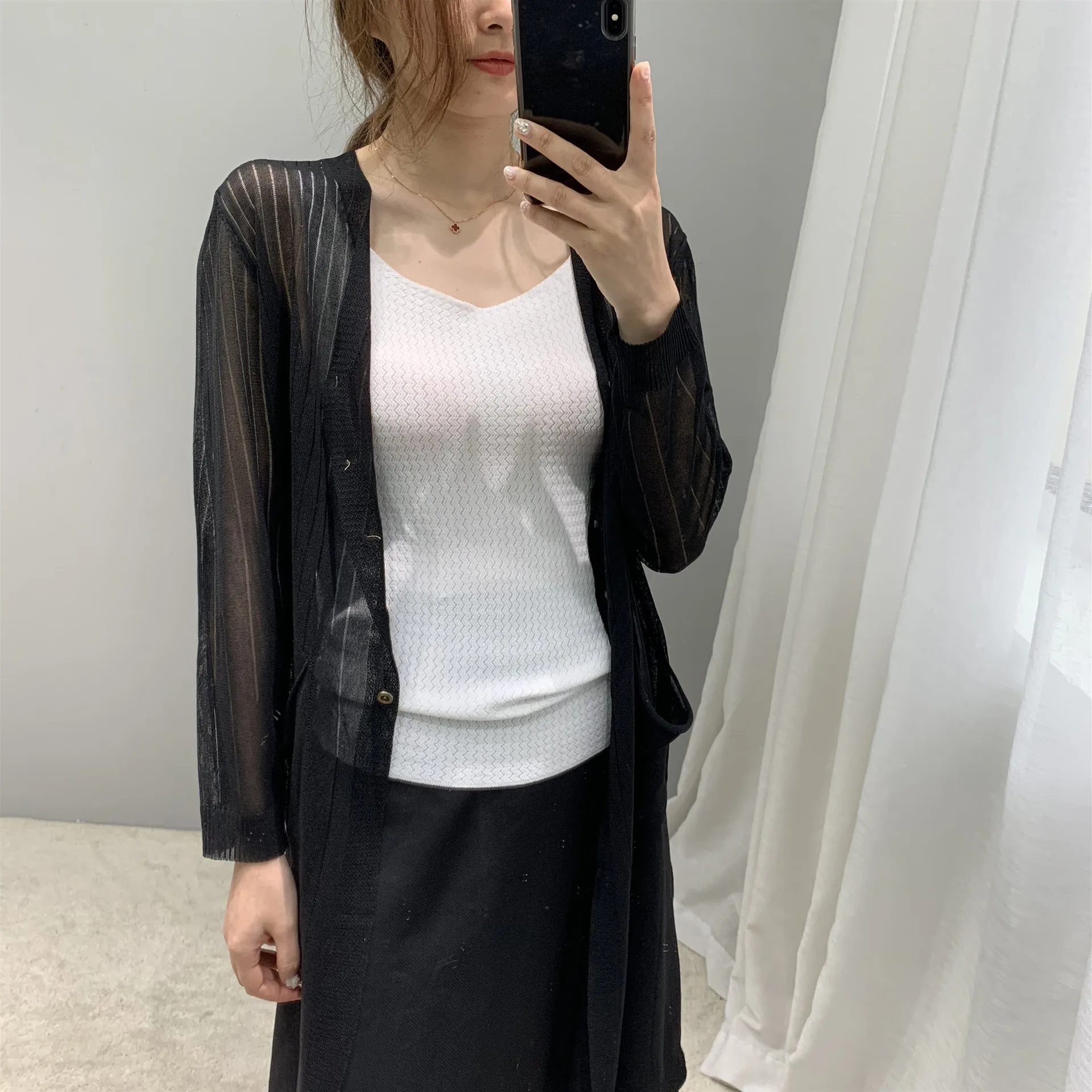 //cbu01.alicdn.com/img/ibank/2019/488/099/10721990884_2000613867.jpg