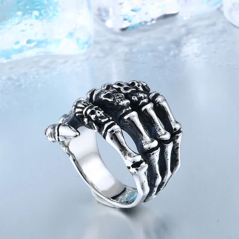 BEIER 2018 New Alibaba Wholesale Stainless Steel High Quality Skull Hand Ring For Man Punk Man's Cool Jewerly BR8-328