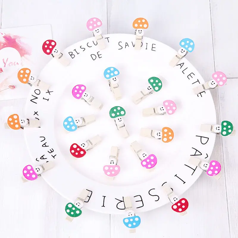 

Coloffice 6PCs /set Wooden Clips Handmade Creative DIY Decoration Accessories Message Notes Photo Folder Office School Supplies